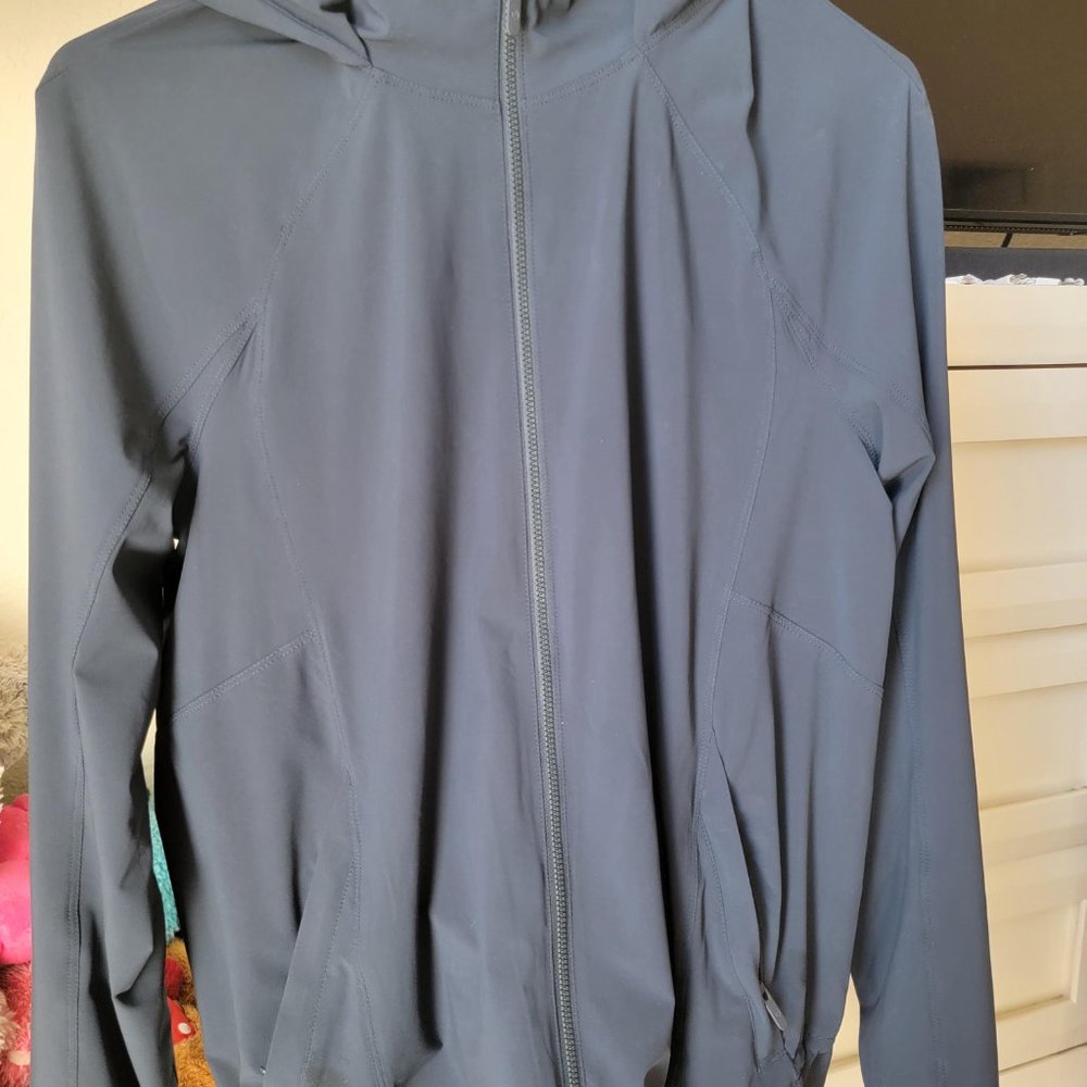 Lululemon Pack It Up Nylon Jacket Blue Womens Size 6